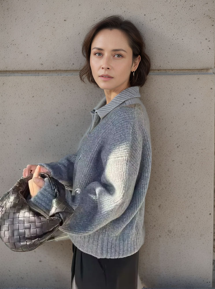 Mia | Strickjacke mit Langarm und Reißverschluss