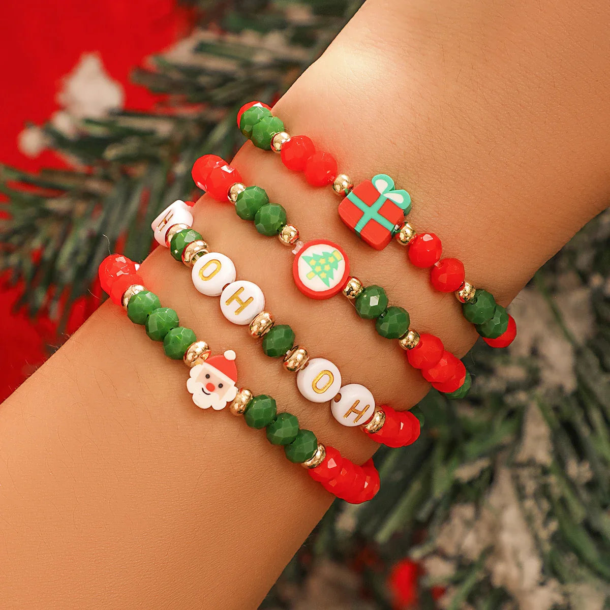 4-teiliges Weihnachtsperlen-Armband-Set