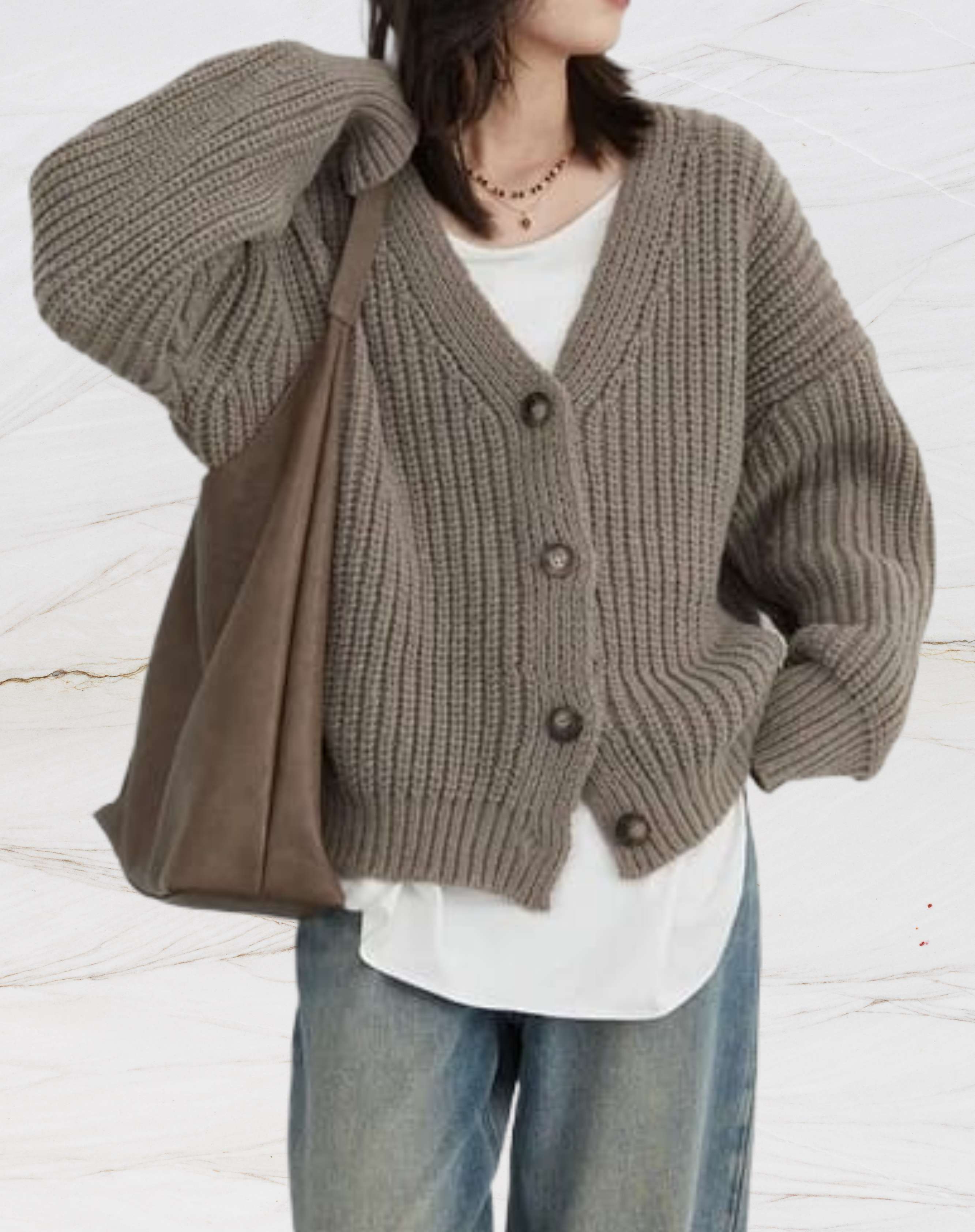 Jenna - Oversized Gestrickter Pullover mit V-Ausschnitt und Knopfverschluss