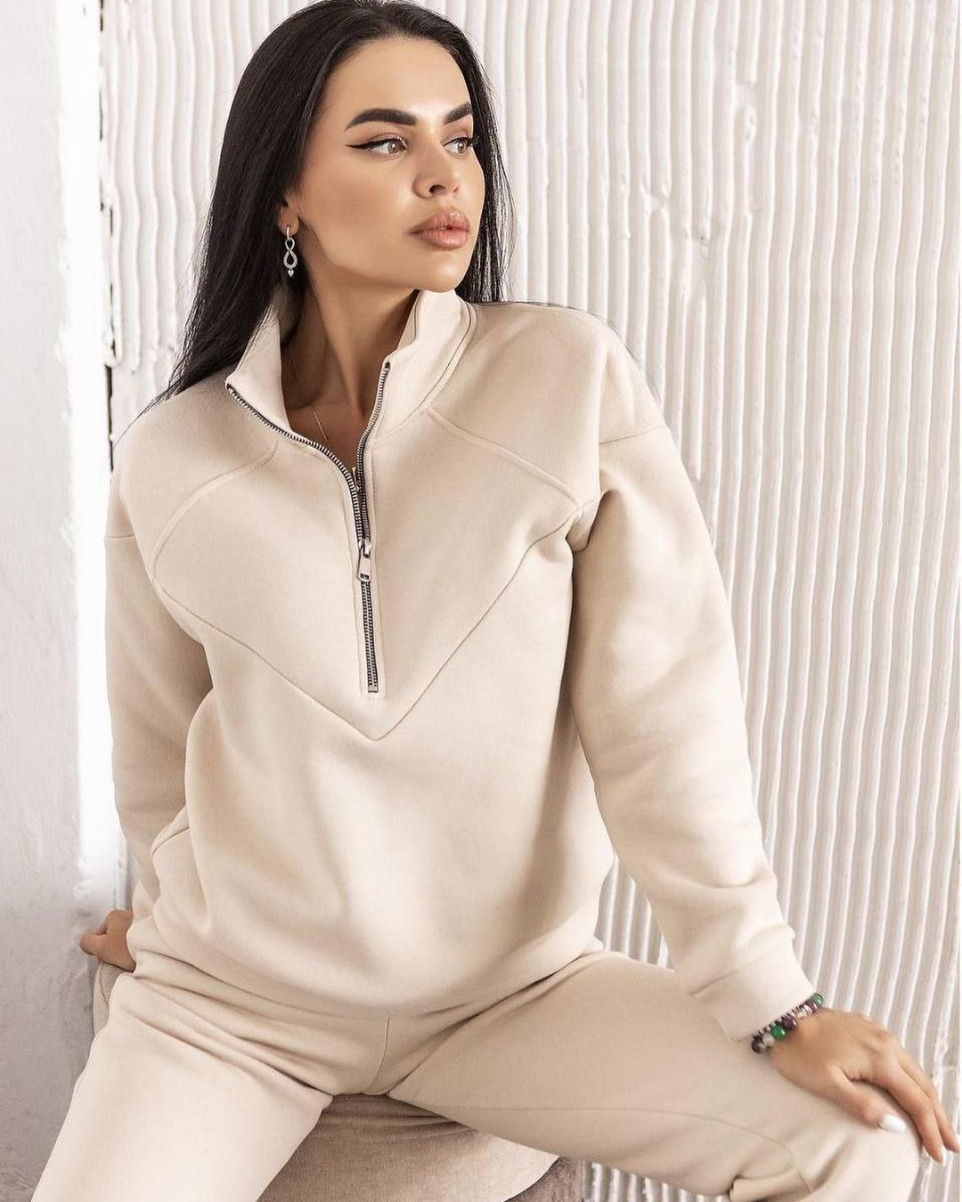 Mila | Dynamischer Bewegungs-Pullover